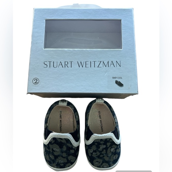 Like New‎ STUART WEITZMAN Cheetah
Print Baby Size 2 Denim Glitter Infant Shoes - Picture 1 of 8